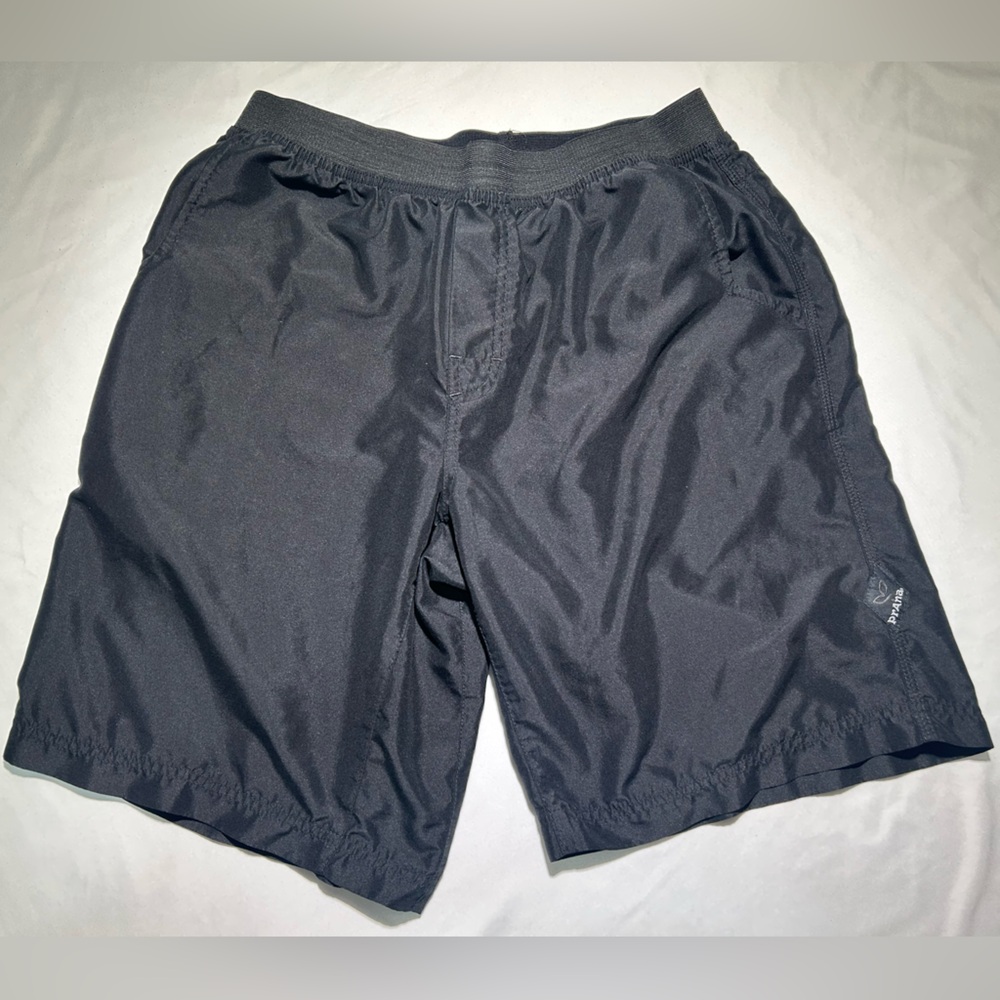 Prana Mojo Shorts - Black - XL - Yoga / Climbing / Running / hiking - silky